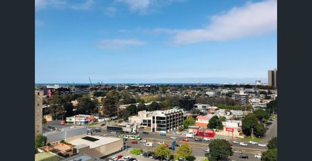 The Capri - Unobstructed view on Level 13 - Photo 2