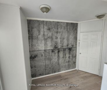 For Lease - 827 Albion Road, Toronto, Ontario - Photo 3