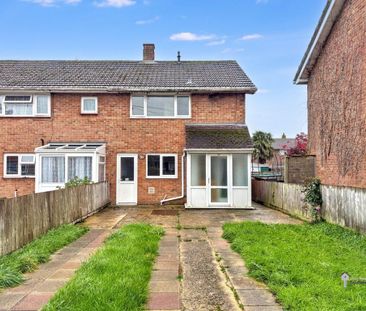 3 bedroom semi-detached house to rent - Photo 1