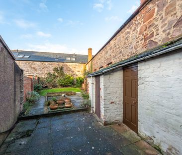 7 Bridgefield, AB39 2JE, Stonehaven - Photo 3