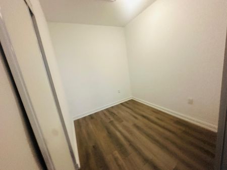 For Lease - 7439 Kingston Road Unit# 328, Toronto, Ontario - Photo 5