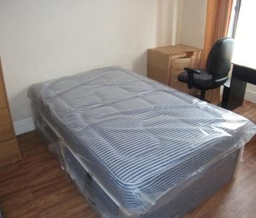 8 Bedroom Property - Photo 5