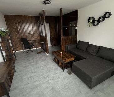 Pronájem bytu 2+1 63 m² - Fotografie 1