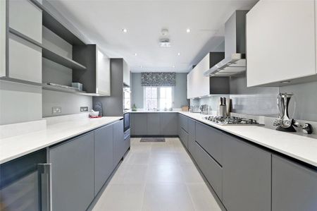 3 bedroom apartment to rent - Photo 2