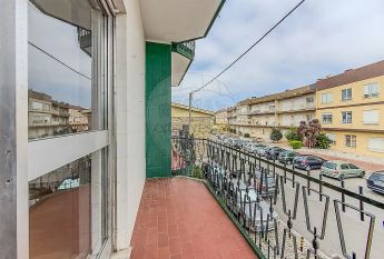 Apartment T3 in Gulpilhares e Valadares, Vila Nova de Gaia