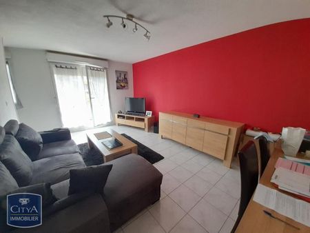Location Appartement 2 pièces 47m² YVETOT 76190 - Photo 2