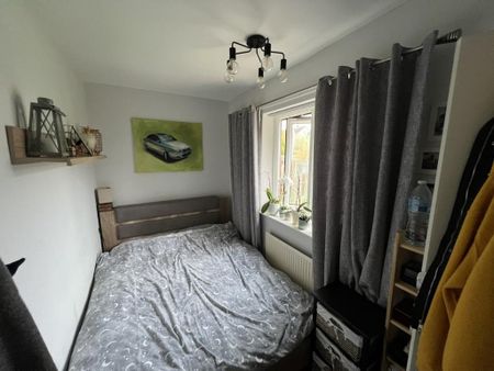 3 bedroom terraced house to rent - Photo 5