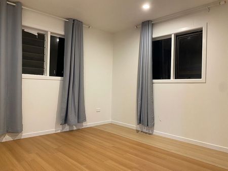 Newly Renovated 2-Bedroom Home in Henderson - Photo 4