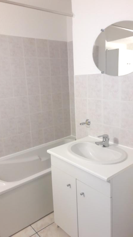 Location Appartement 2 pièces 44m² AUXONNE 21130 - Photo 4