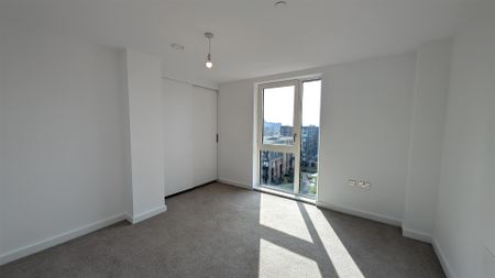 The Railings, Middlewood Locks - Photo 2