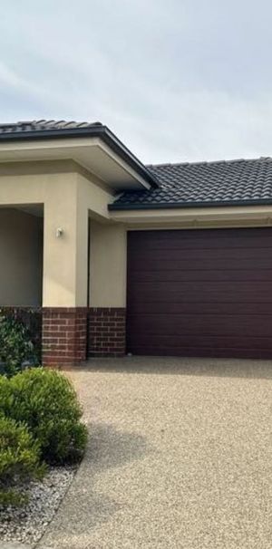 ANOTHER BERWICK WATERS BEAUTY! - Photo 1