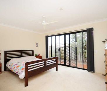 8B Protea Court, Robina QLD 4226 - House For Rent | Domain - Photo 3