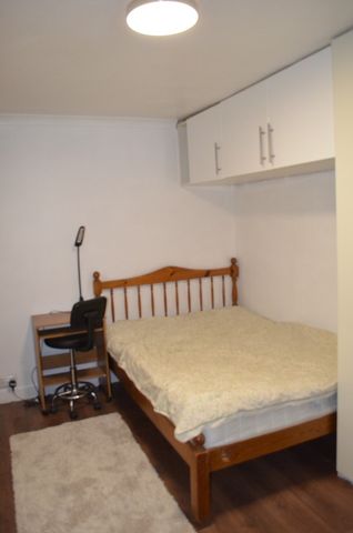 Studio Flat, Blandford Road, BR3 - Photo 2