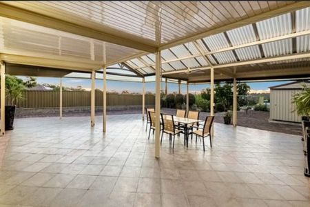 Athelstone - Photo 3