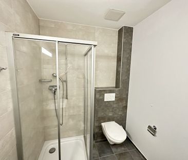 A large sunny terrace in a quiet neighborhood - Photo 5