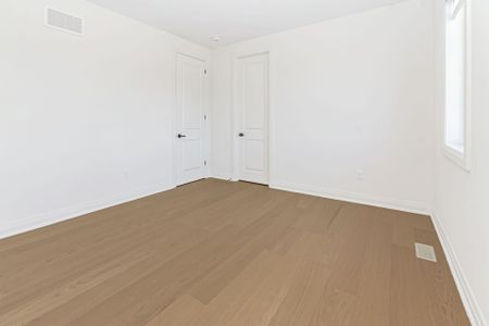 For Lease - 11 Wintergreen Lane, Adjala-Tosorontio, Ontario - Photo 5