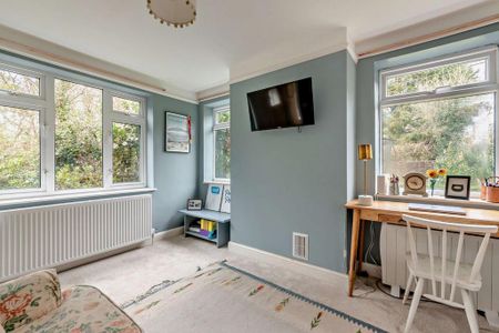 4 bedroom detached house to rent - Photo 2