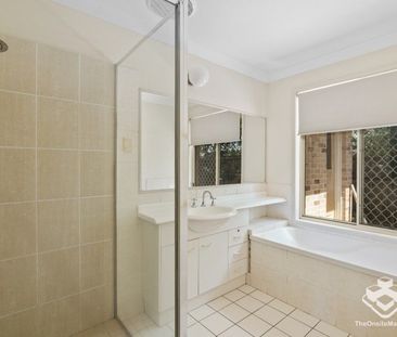 Quiet Cul-de-sac Living with Space, Privacy & Convenience - Photo 1