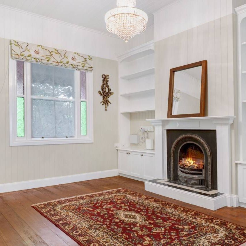 Charming Renovated Eastside Cottage - Photo 1