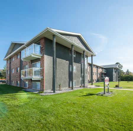 Fernwood Apartments - Photo 3