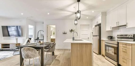 WOW! APPARTEMENT 4½ DISPONIBLE EN JUILLET - RABAIS - Photo 2