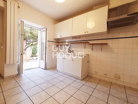 T2 (45 m²) à VALENCE AVEC JARDIN DISPO DE SUITE OU EN DECEMBRE - Photo 2