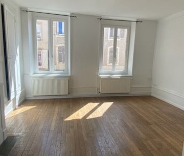 Location Appartement 4 pièces 88m² - Photo 2