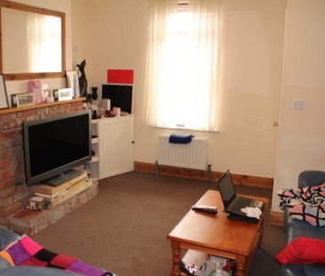 13 Isoline Street, Belfast, BT5 5GE - Photo 2