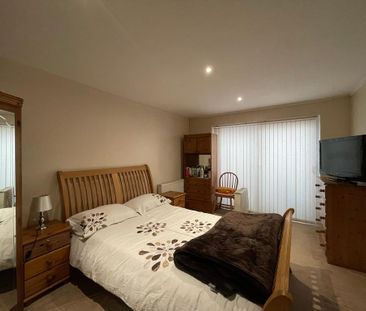3 bedroom detached bungalow to rent - Photo 6
