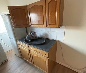 Room in a Shared Flat, East Park Road, LE5 - Photo 4