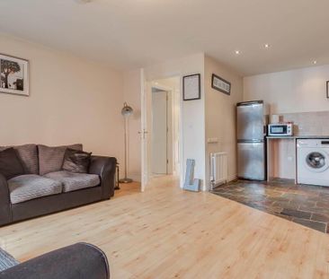 1b Tower Road, Newtownards, BT23 7PN - Photo 3