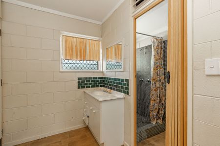 1/115 Mooney Street, Gulliver - Photo 5