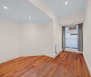 3 bedroom flat to rent - Photo 3