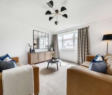 Kenley Avenue, Carterton, OX18 - Photo 1