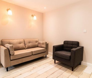 5 bedroom house to rent - Photo 1