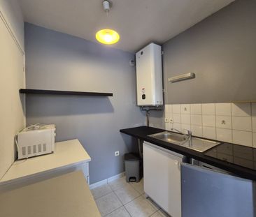 Location Appartement 1 pièce 34m² VALENCIENNES 59300 - Photo 3