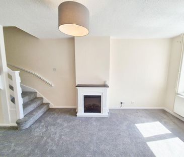 2 bedroom terraced house to rent - Photo 1