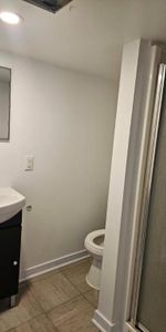 1 CH - 1 SDB - Montréal - $1,300 /mo - Photo 4