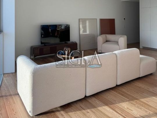 3 room luxury Apartment for rent in Seca do Bacalhau, Vila Nova de Gaia, Distrito do Porto - Photo 1