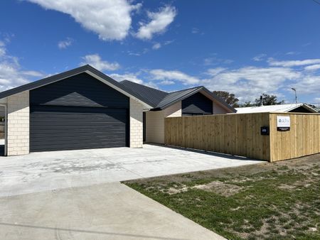 New Four Bedroom Home - Renwick - Photo 3