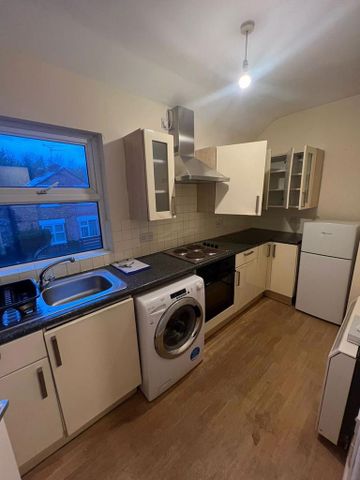 1 bedroom apartment to rent - Photo 2