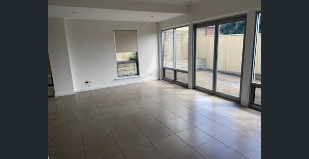 SUPERB RESIDENCE IN SOUGHT AFTER LOCATION - Photo 1