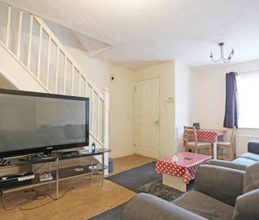 2 bedroom terraced house to rent - Photo 3