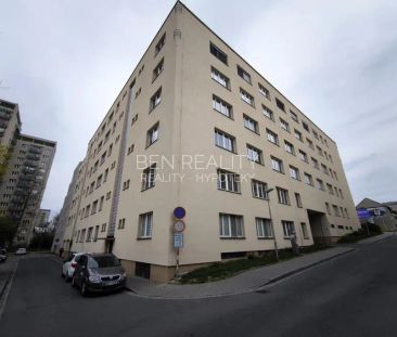 Pronájem - cihlový byt 1+kk 14 m - Fotografie 2