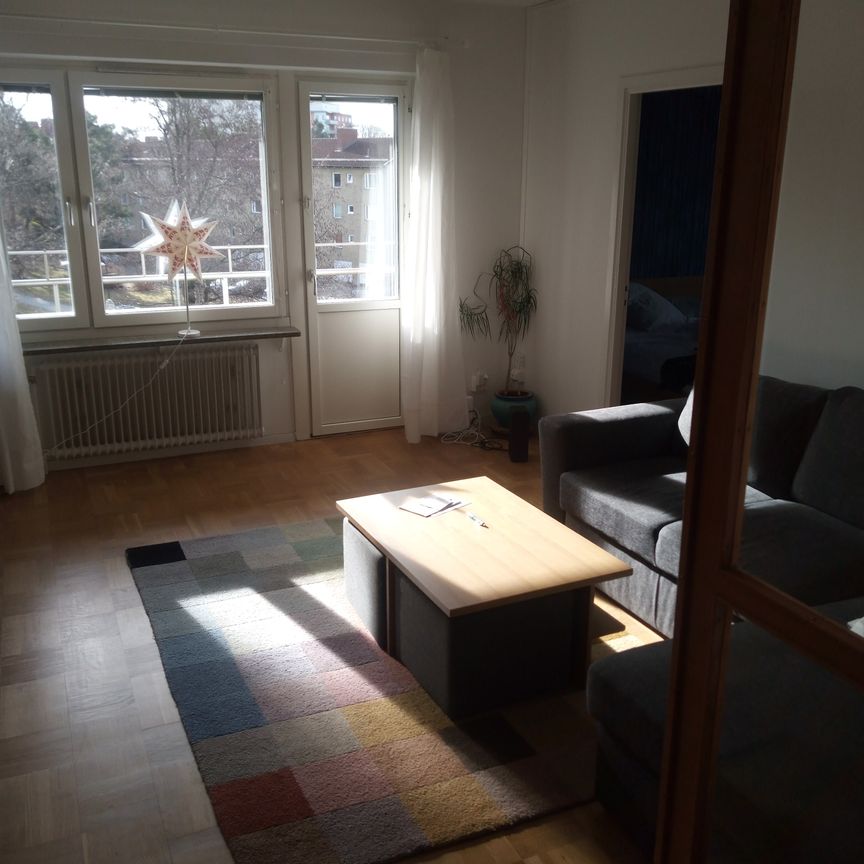 Björksundsslingan, Bandhagen - Foto 1