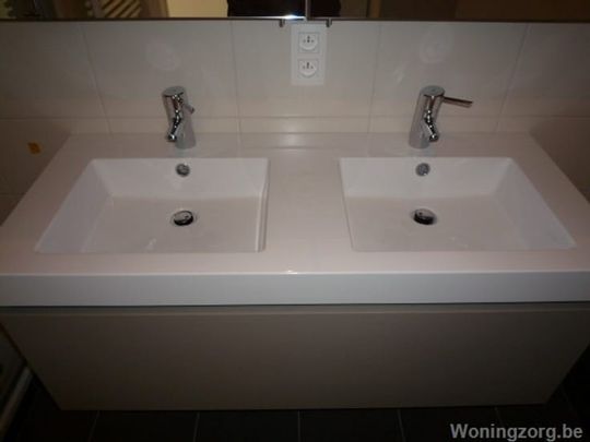 Appartement te huur - Foto 1