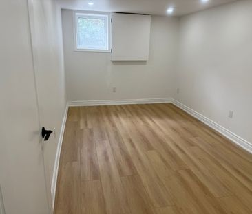 For Lease - 2593 Widemarr Road Unit# Bsmt, Mississauga, Ontario - Photo 5