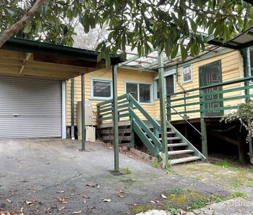 Dual Living for The Larger Family With Separate Unit - Photo 5