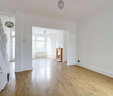 Bertram Road, Enfield, EN1 - Photo 4