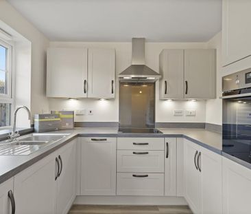 3 bedroom detached house to rent - Photo 5